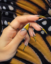 Load image into Gallery viewer, Mariposa