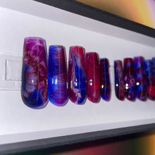 Load image into Gallery viewer, Berry Strange